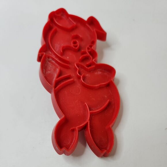 Vtg Tupperware Cookie Cutters Set of 7 Red Plastic 1970s, Halloween, Xmas - Picture 4 of 15
